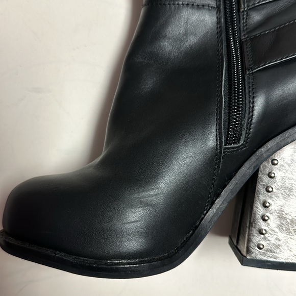 Jeffrey Campbell Lowrey Leather Metal Heel Boot - Picture 16 of 16